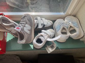 Baby shoes