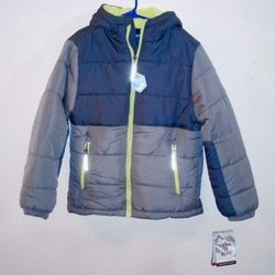 Brand New Boys Size 8 (Small) Water/Wind Resistant Puffer Jacket 