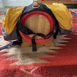 REI Adventure Saddlebag Dog Backpack Size M