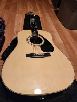 Yamaha guitar