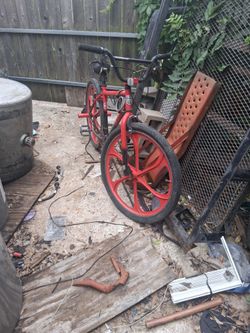 Mongoose grudge bmx bike