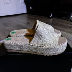 MATISSE Beach by Women's Del Mar Sandals