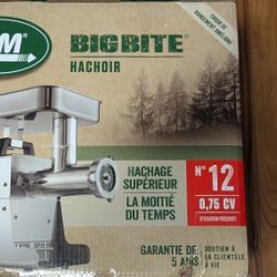 LEM Big Bite #12 Meat Grinder 0.75 HP Stainless Steel Foot Switch Sausage Filler