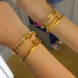 L..v Bangles 