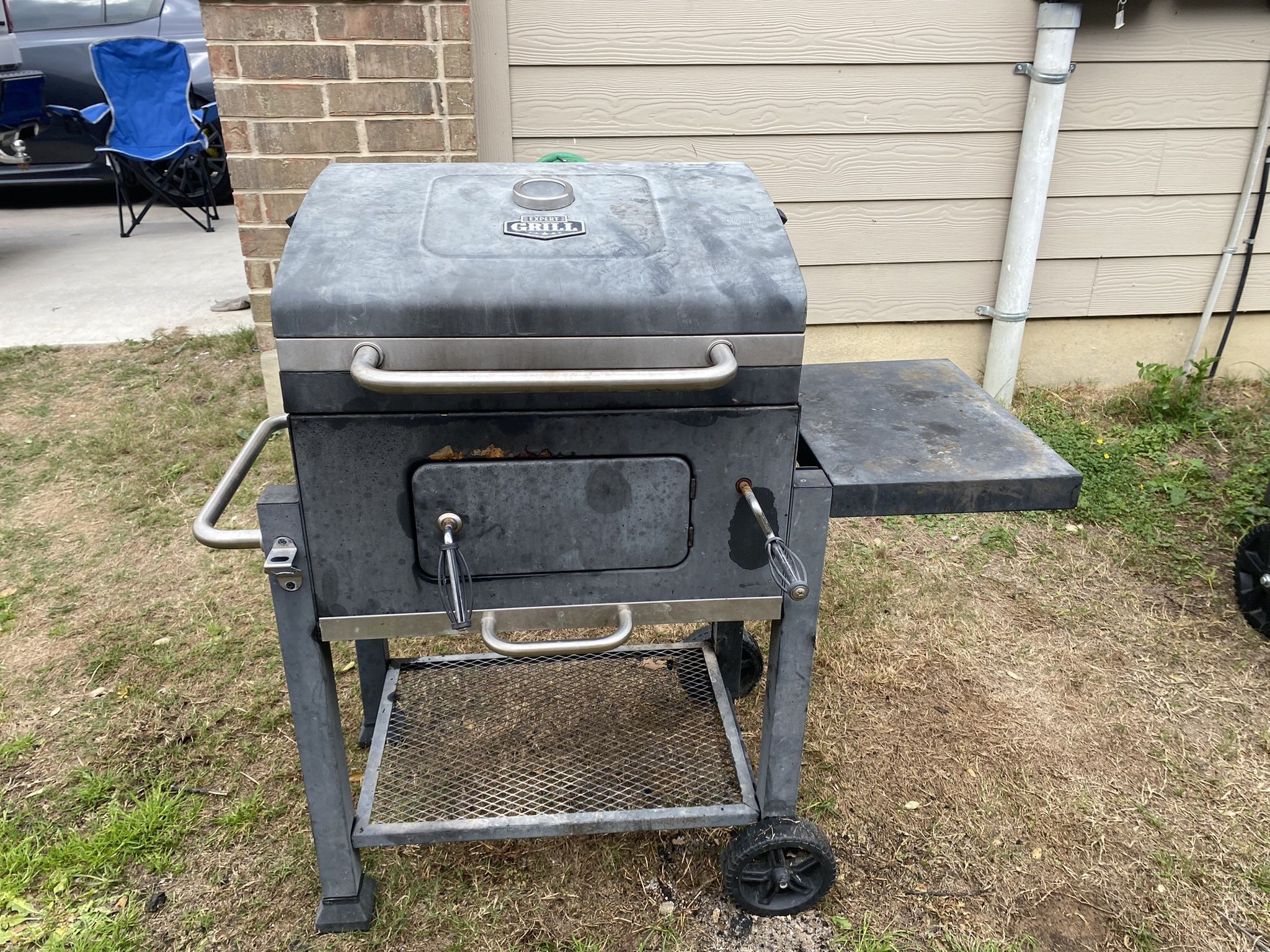 SOLD Royal Oak Charcoal Grill, 40 OFF