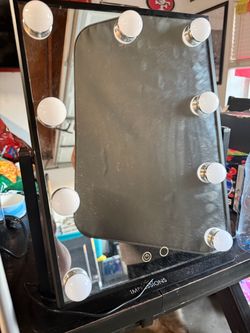 Impression Vanity Mirror