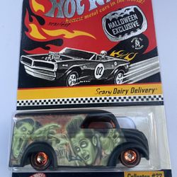 Hot Wheels RLC Halloween Dairy Delivery 
