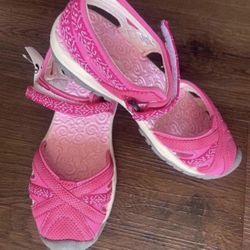 New Girls Sandals, Size 3