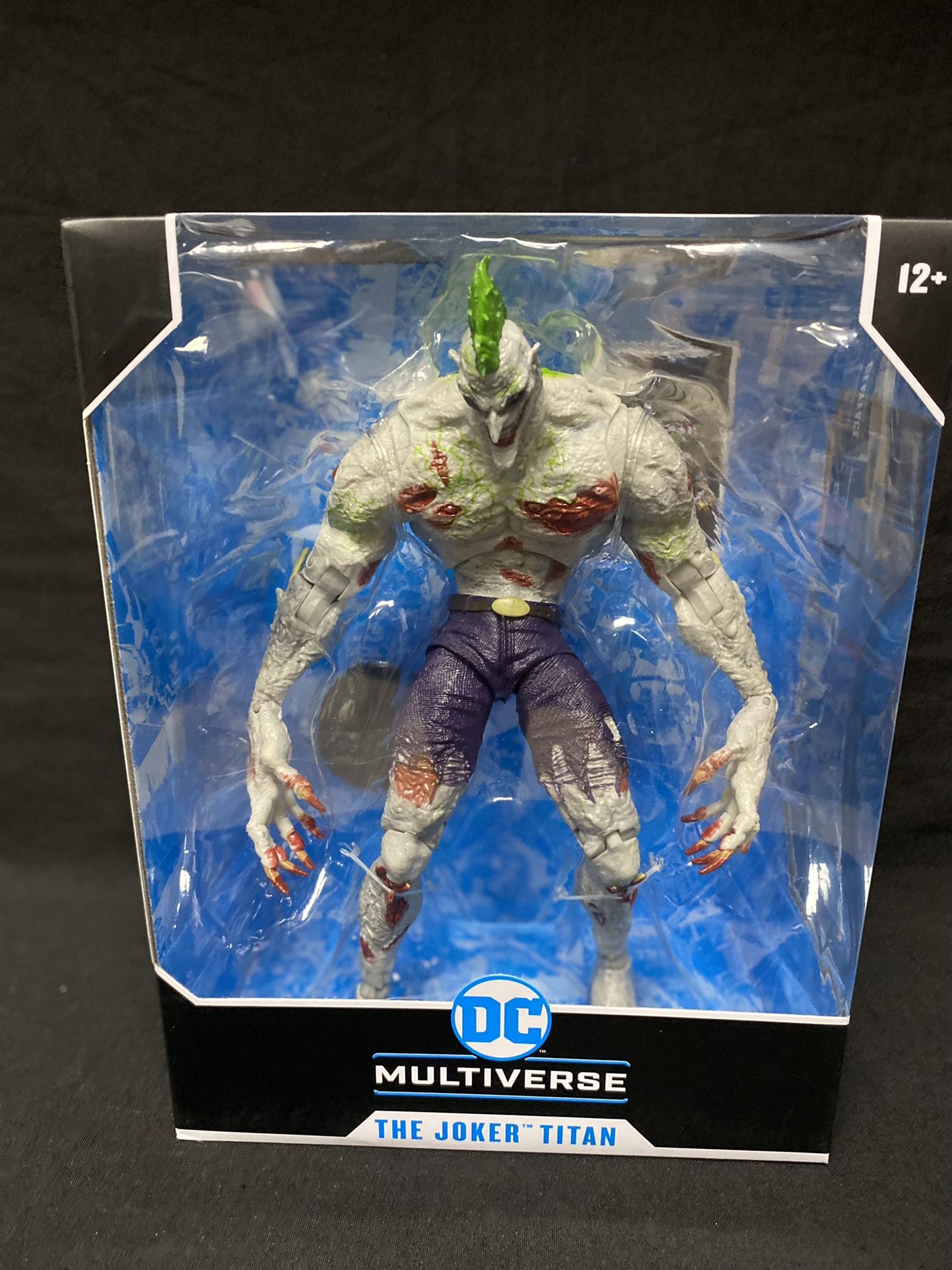 Batman: Arkham Asylum DC Multiverse The Joker Titan Mega Action Figure New box never open