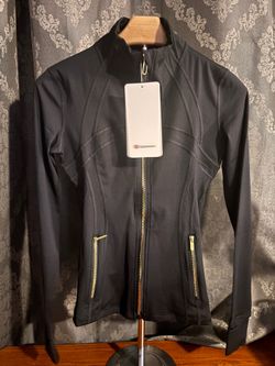Lululemon gold zip black