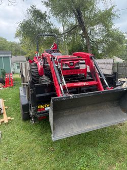 Mahindra 1626 HST