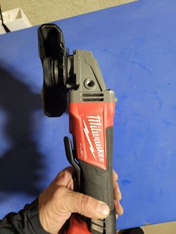 Milwaukee M18 Fuel 4 1/2"-5" Grinder