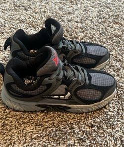 Nike Flex Runner 3 size 13c