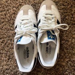 Adidas samba like new size 9 women