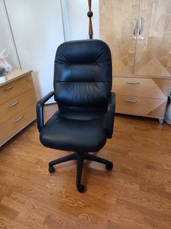 Black leather chair