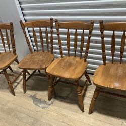 4 Kitchen Chairs