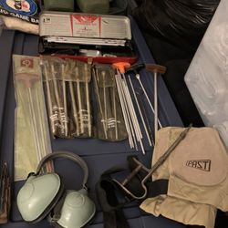 Hunting Equipment Set  All The Tools And Bags, Belt WithCanteens 