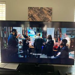 Samsung 54” 4K Smart TV – Remote Included