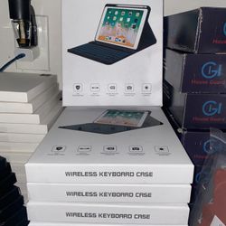 Brand new Wireless iPad Keyboard Case