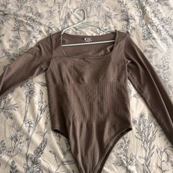 QQQ Long Sleeve Bodysuits