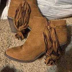 Time Tru Woman’s  Ankle Boots