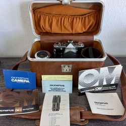 1982 Olympus OM-2 Camera 35/50mm, Original manuals & Case!.