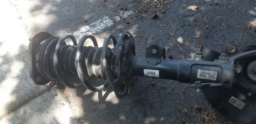 Toyota Prius prime L. Shock Part