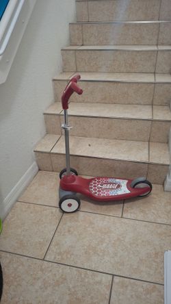 Radio Flyer Scooter
