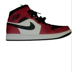 Jordan 1 Chicago Toe