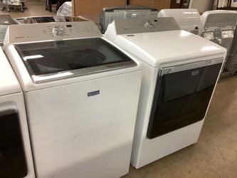 Maytag Bravos XL 5.3 cu.ft. Top Load Washer and 7.5 cu.ft. Electric Dryer Set