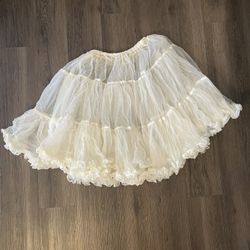 Women’s White Petticoat
