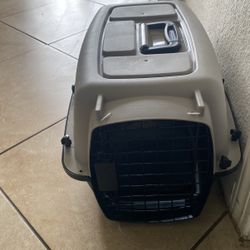 Dog Kennel Small 