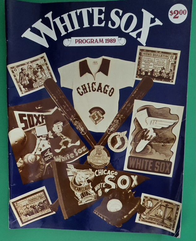 1989 CHICAGO WHITE SOX MLB BASEBALL OFFICIAL PROGRAM MAGAZINE