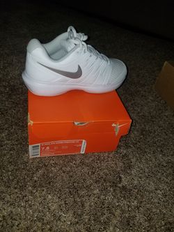 Nike shoes air