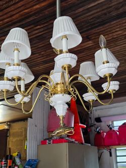 Elegant 8-light Chandelier is Constructed