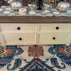 Coffee Table W/ Side Tables 