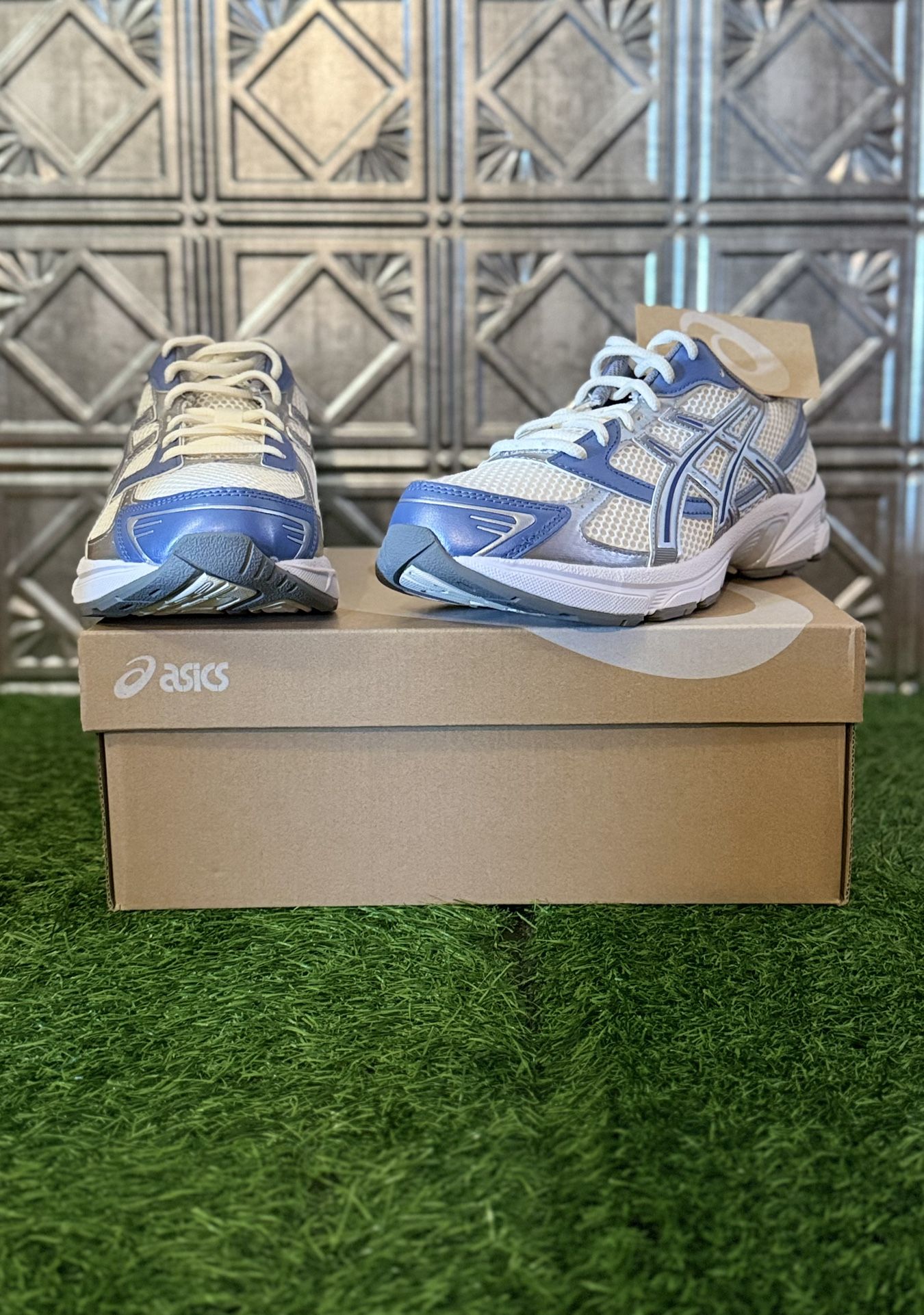 ASICS gel1130 Blueyberry/creame