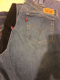 Levis size 16,18, 20