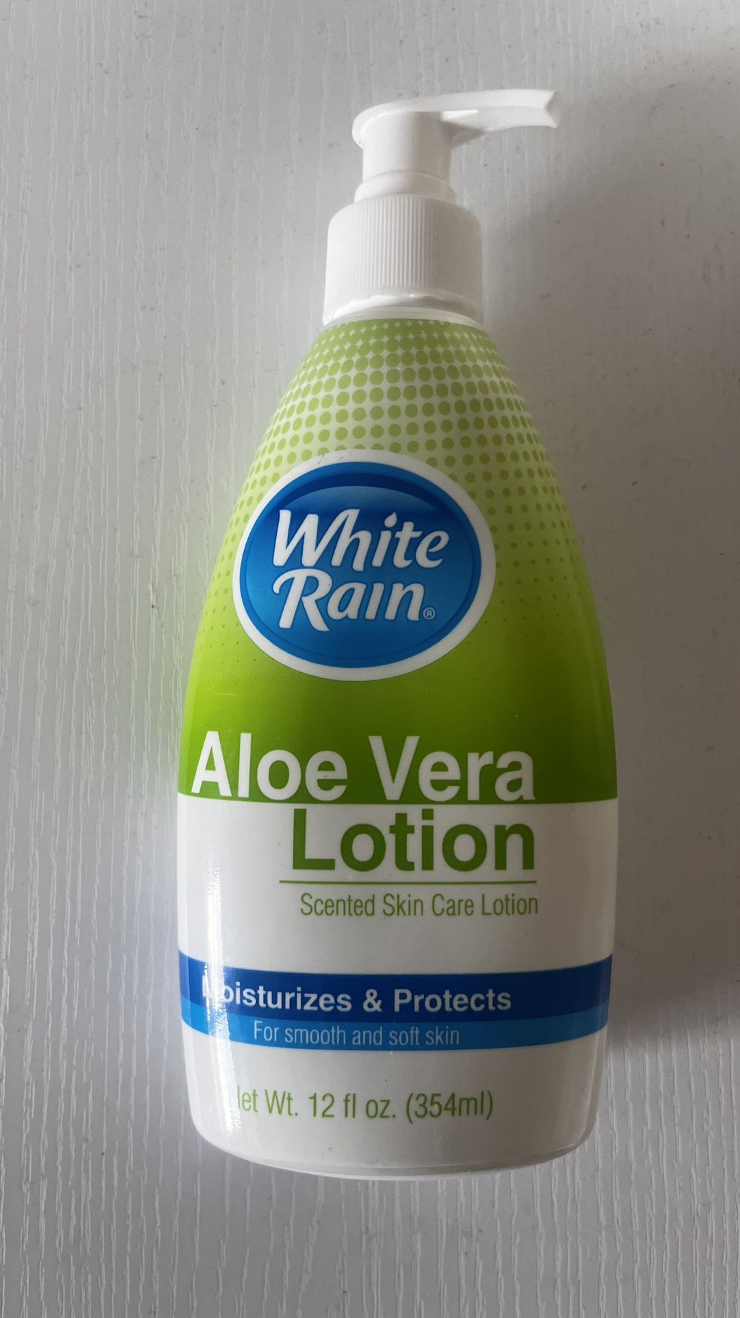 Aloe Vera Lotion White Rain 12 FL OZ. (New)
