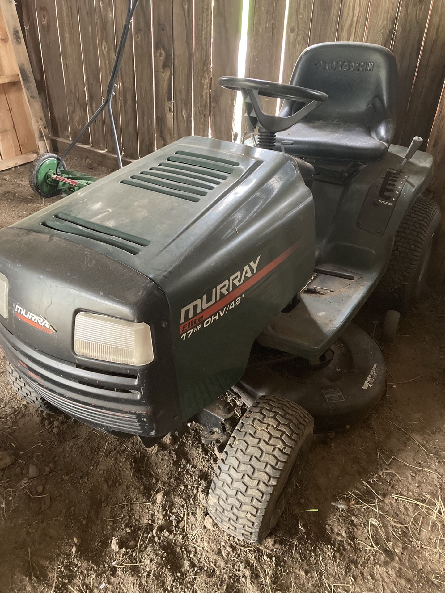 Free Murray Elite 17hp OHV 42” Lawn Mower Not Running for Sale in Yelm