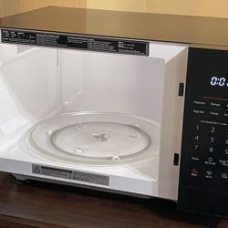 Toshiba 1.4 Cu.Ft.Microwave 1100Wts Countertop