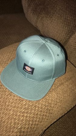 Dickies skateboarding hat