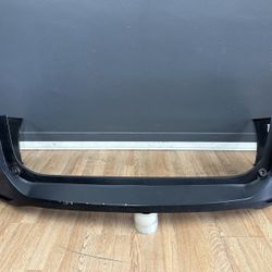 2018 2019 2020 CHEVROLET EQUINOX REAR BUMPER COVER OEM (contact info removed)4