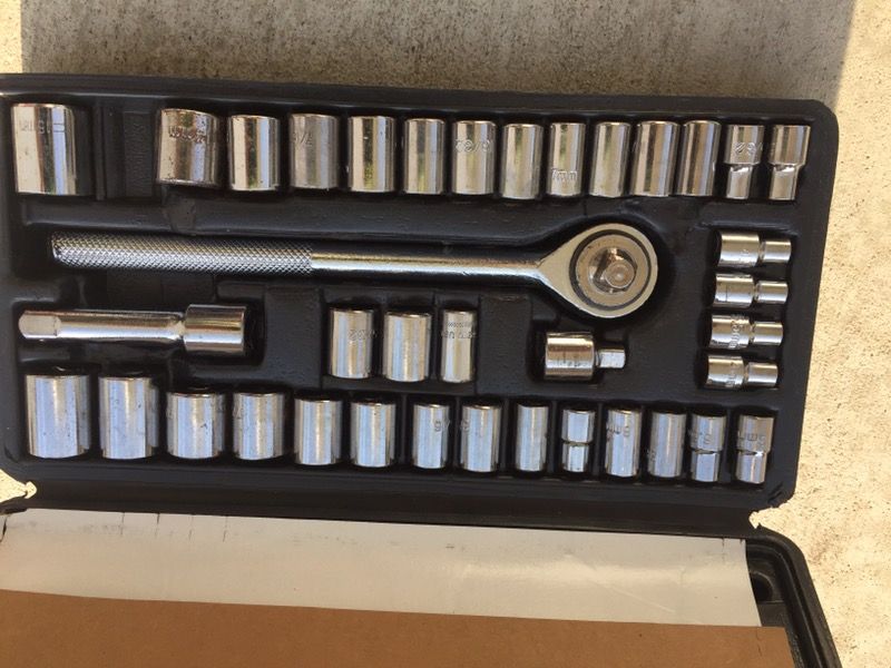 Socket Set