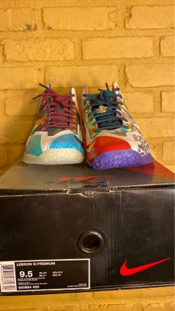 Nike Air Lebron XI “What The Lebron” Size 9.5 650884-400