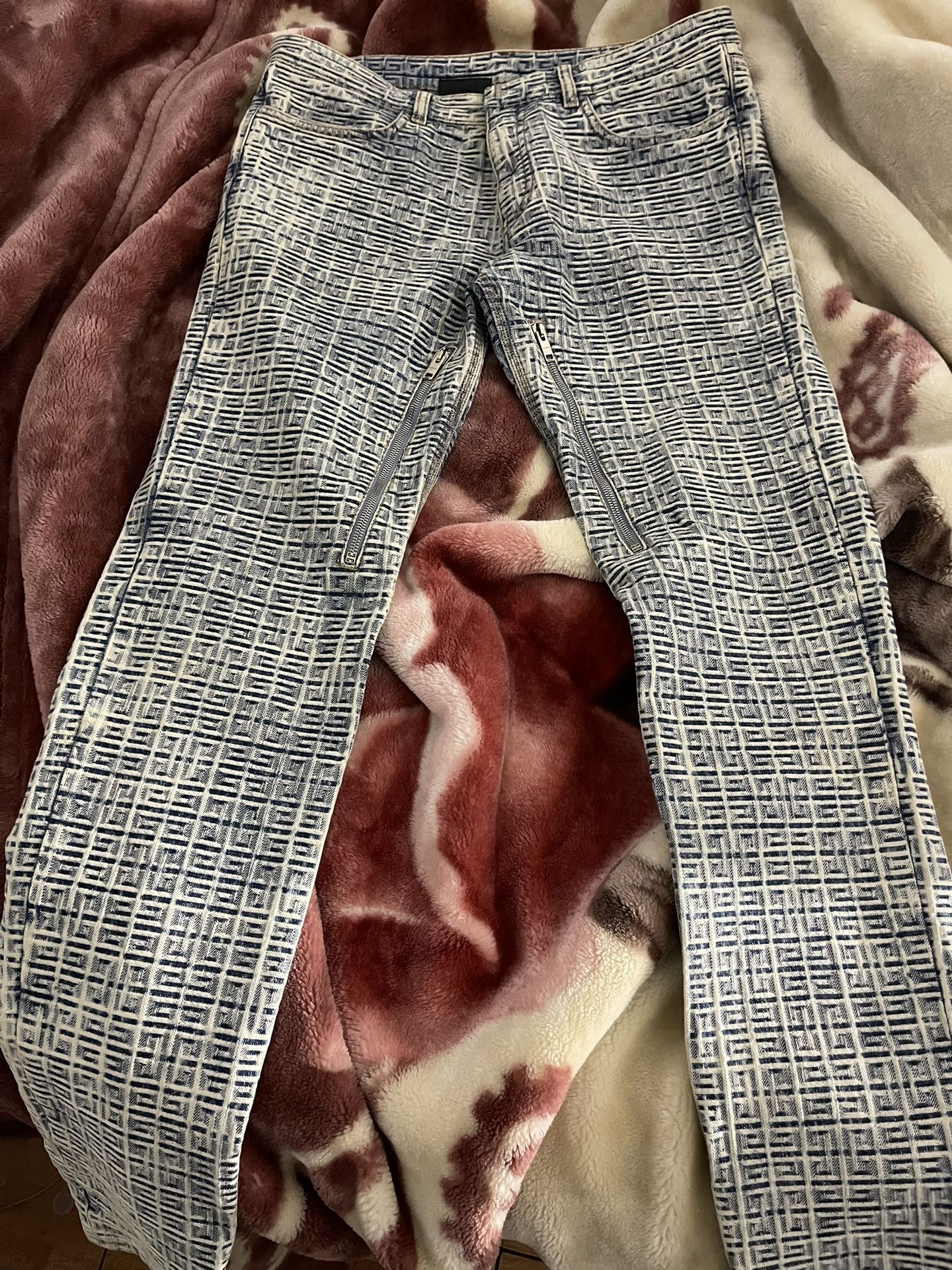 Givenchy Jeans Real
