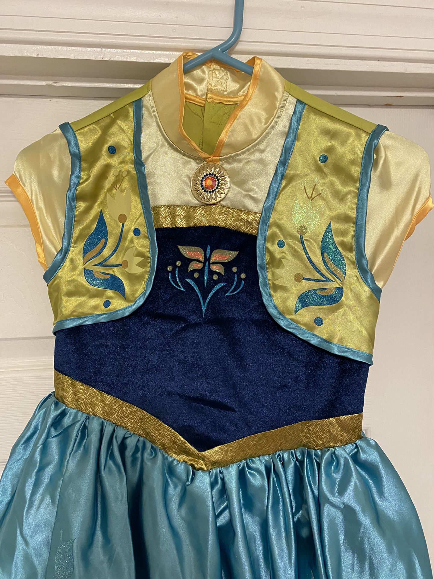 Anna Frozen fever Deluxe costume size 9-10
