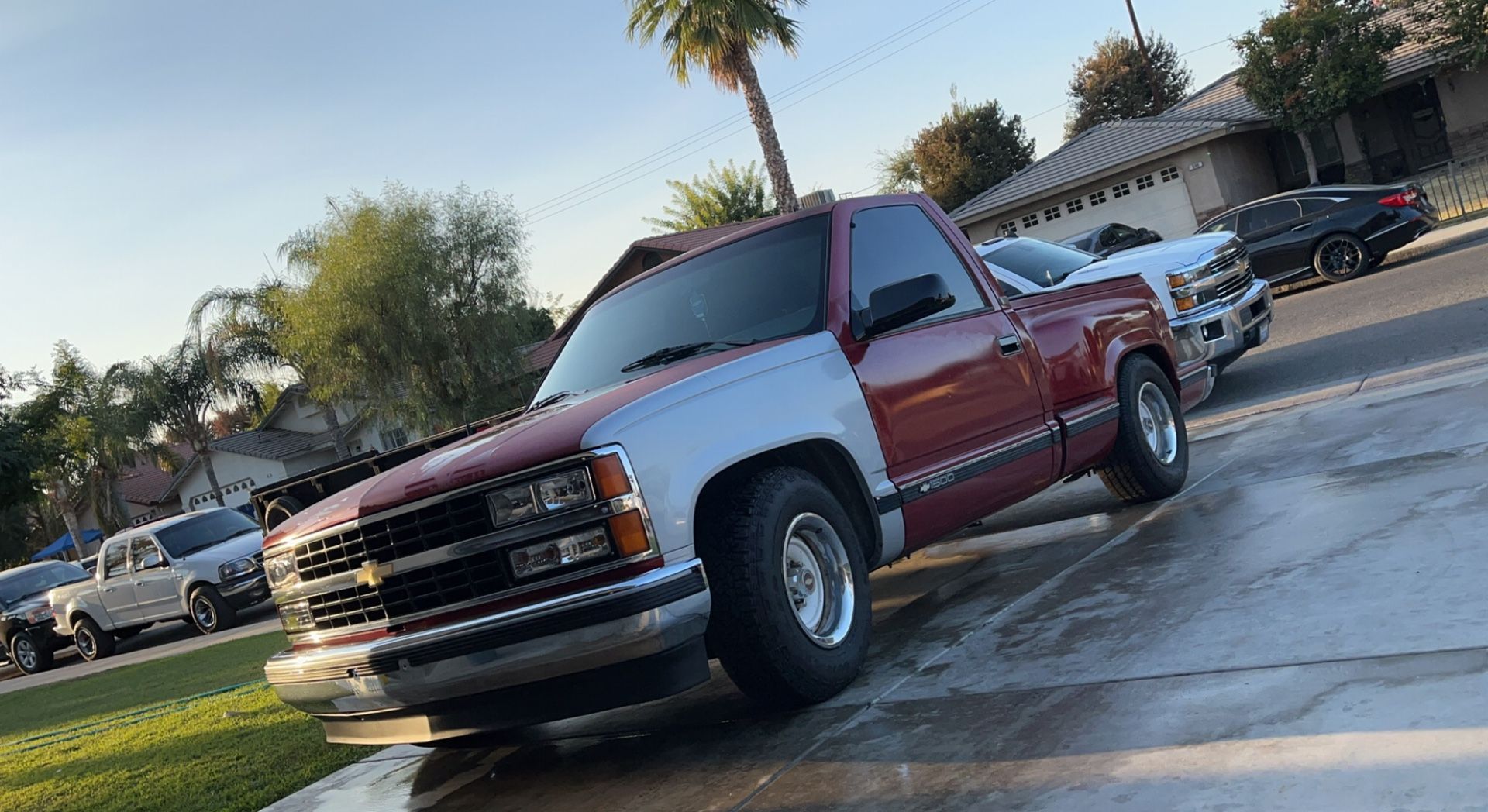 1990 Chevy C/k 1500 for Sale in Shafter, CA - OfferUp