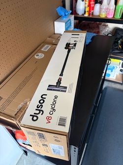 Brand New Dyson Cordless Vac