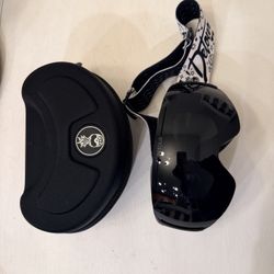 Ski Snowboard Goggles With Case 